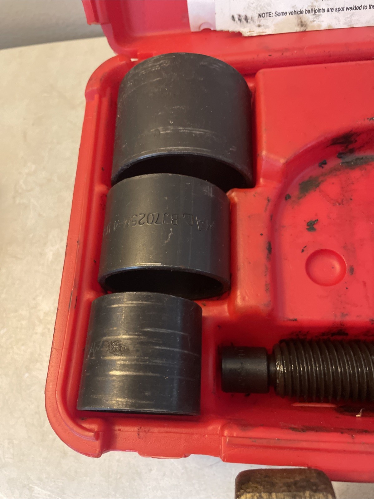 MAC Tools Ball Joint/U-Joint Press Tool Kit – Model No. BJ7025M