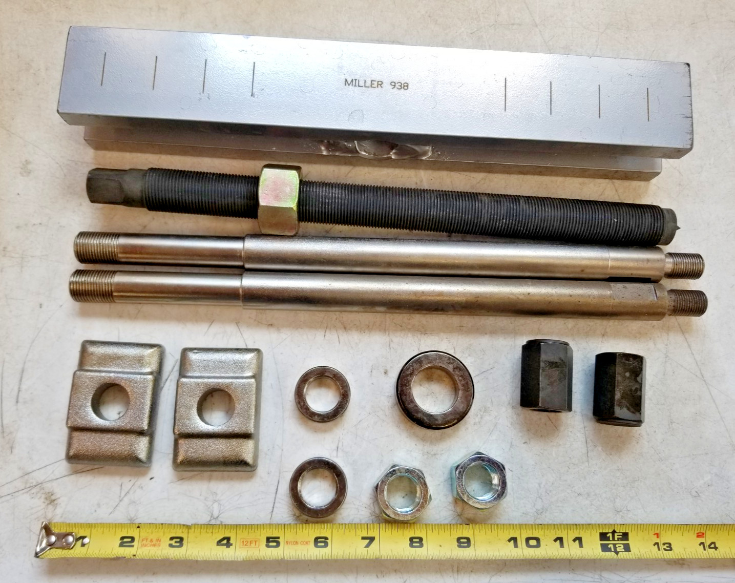 * OTC / Miller Tool 938 17.5 Ton Capacity Push Puller (LIKE NEW)