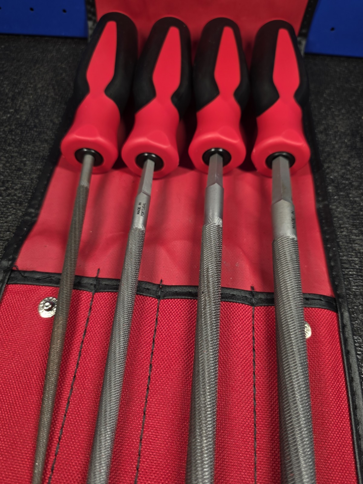 Snap-on Tools SGHBF200A 4-Piece LIGHT USE Red Handle Round File Set See Details
