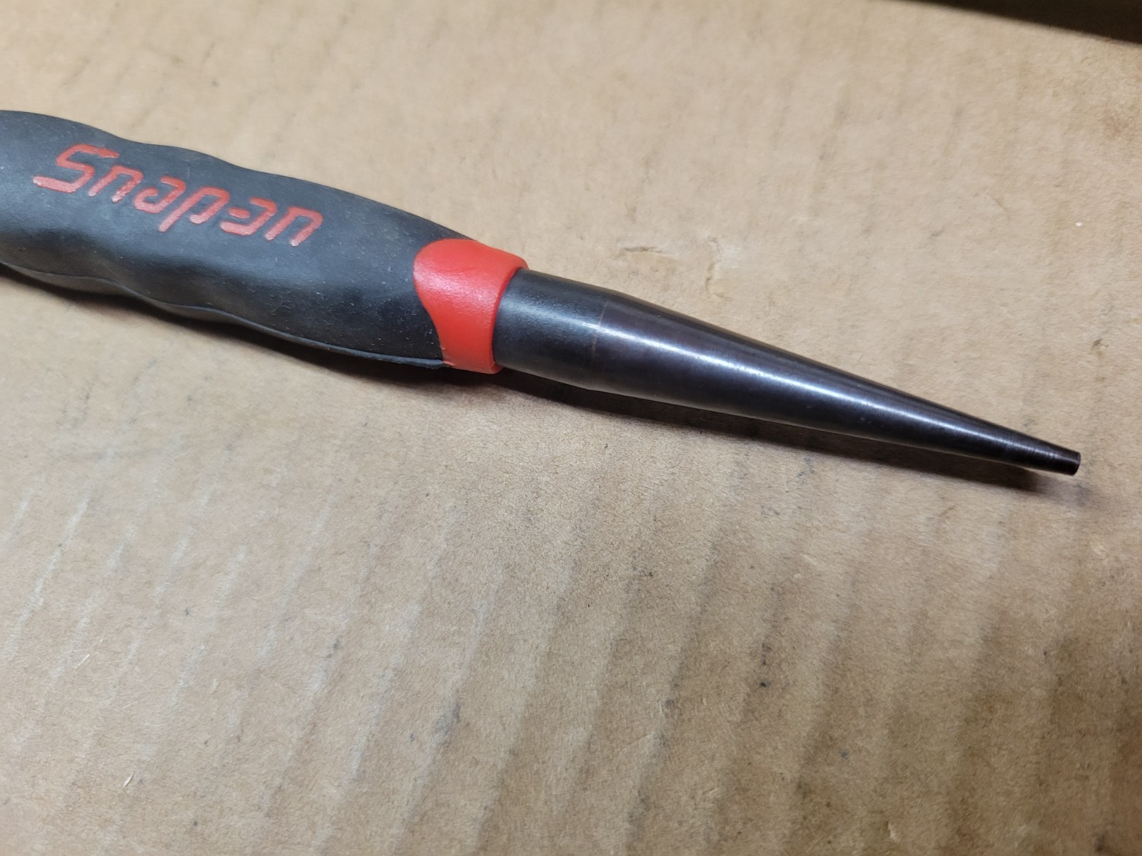 Snap On 3/32″ Starter Punch With Red / Black Comfort Handle Grip No PPSG203