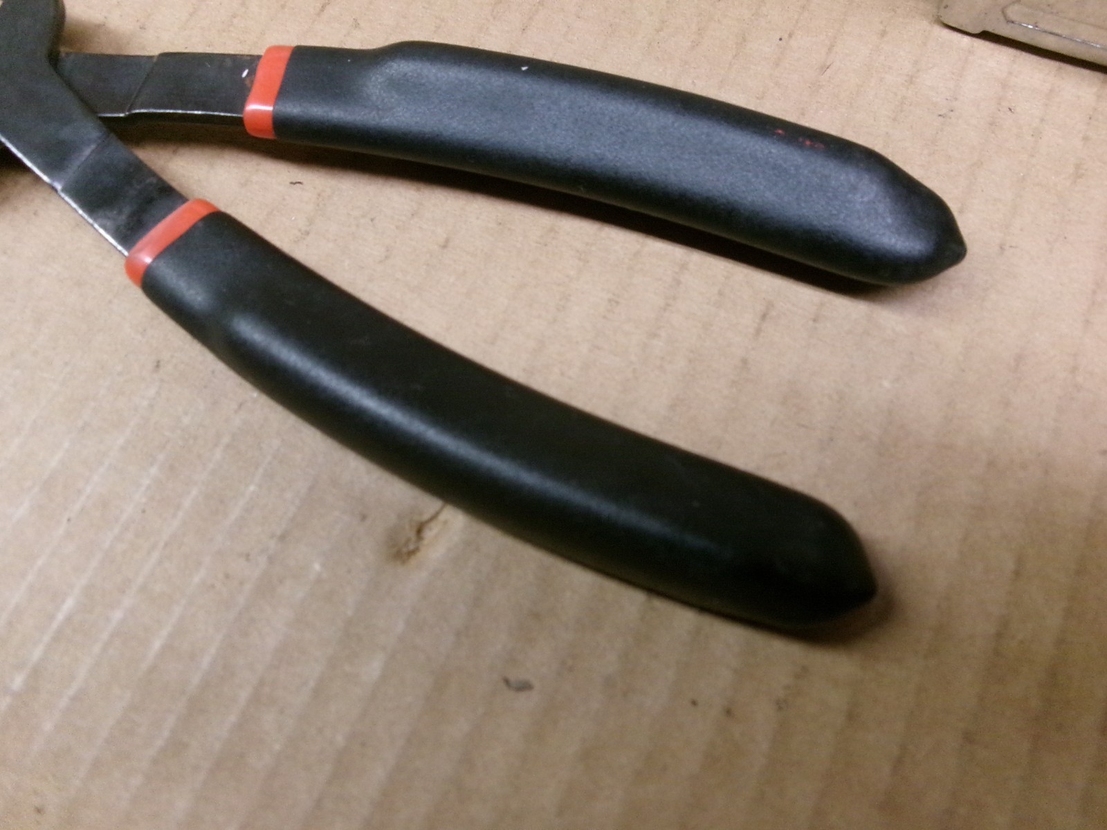 Craftsman 7-3/4″ Internal / External Convertible Snap Ring Pliers No 38078