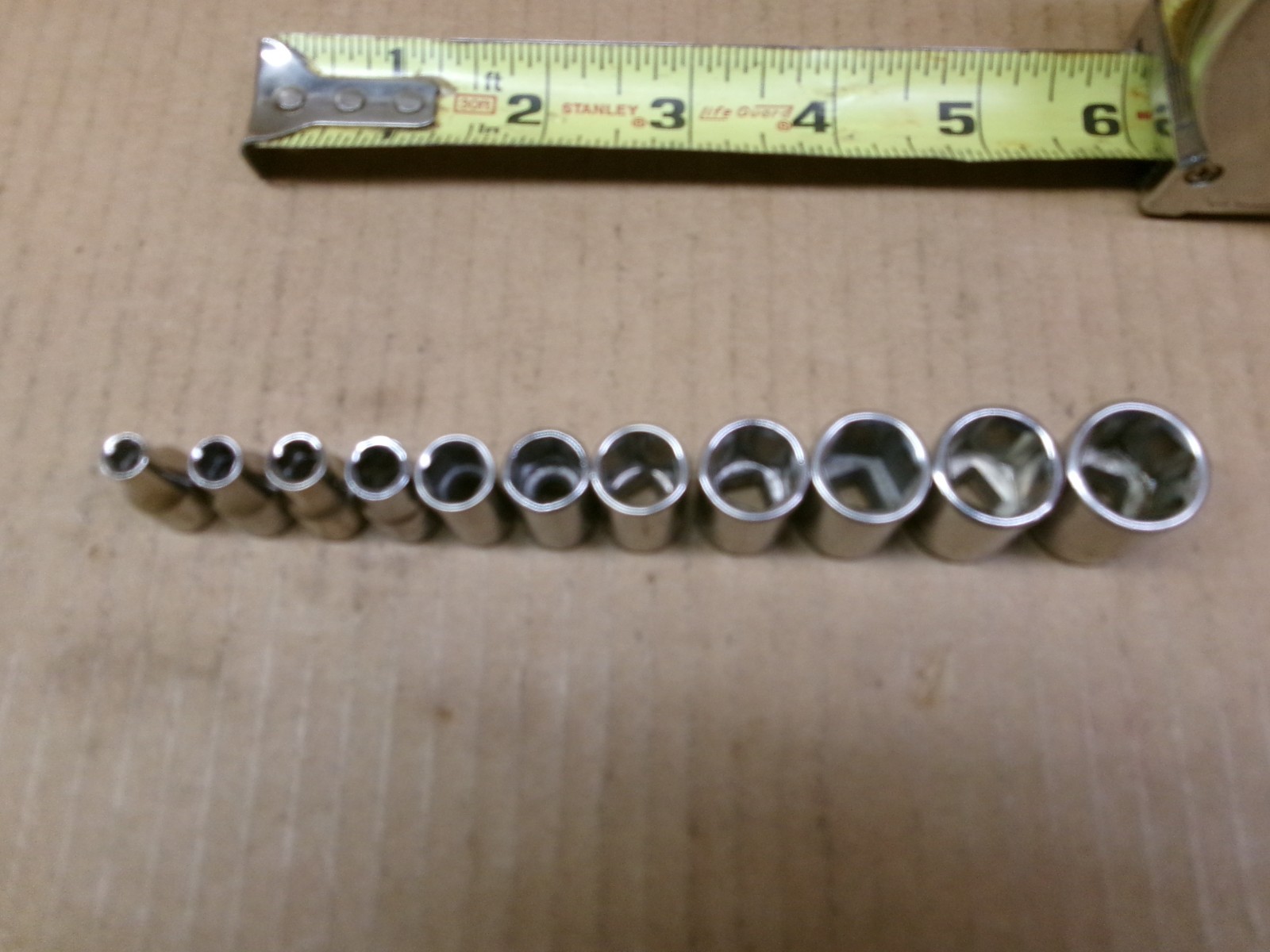 Craftsman USA 12-Piece 1/4″ Drive 6-Point Metric Socket Set 4-14 MM G Series