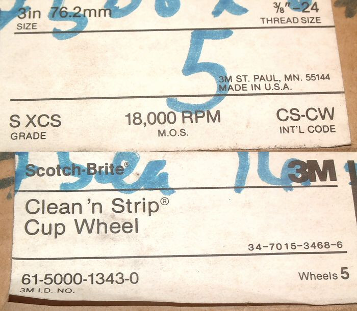 Box of 5 3M Scotch-Brite 3″ Extra Course 18000 rpm Clean-Strip Wheels 3/8-24