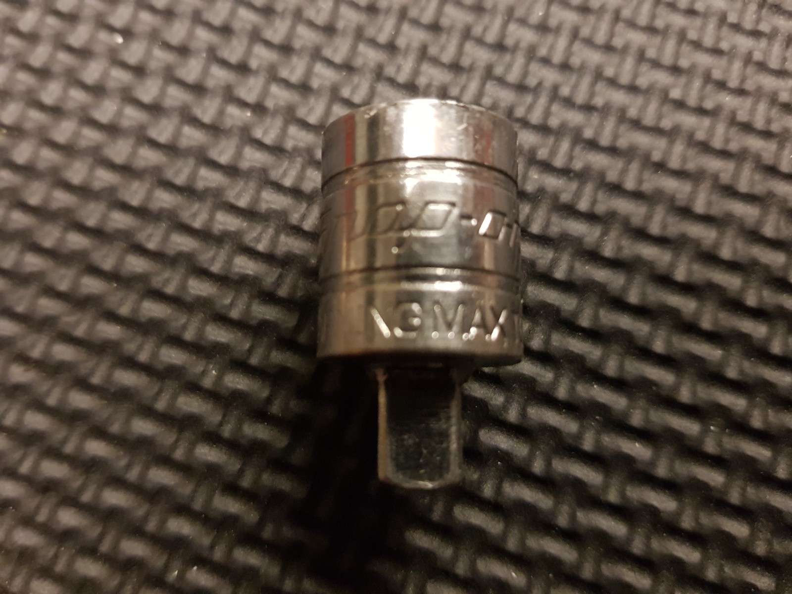 Snap-on tmi – 3/8″ internal to 1/4″ external reducer adaptor 450 in lb.