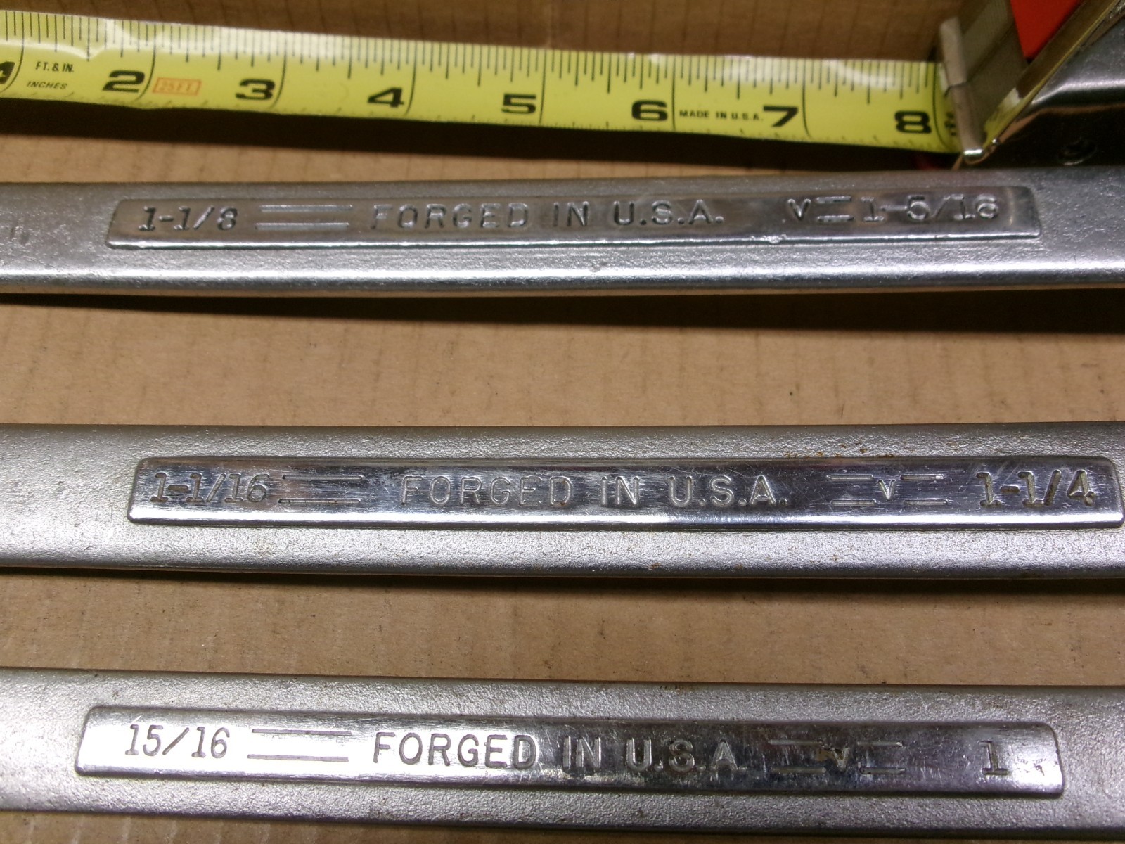Craftsman USA 8-Piece Double Box End Slight Offset SAE Wrench Set 3/8 – 1-5/16″