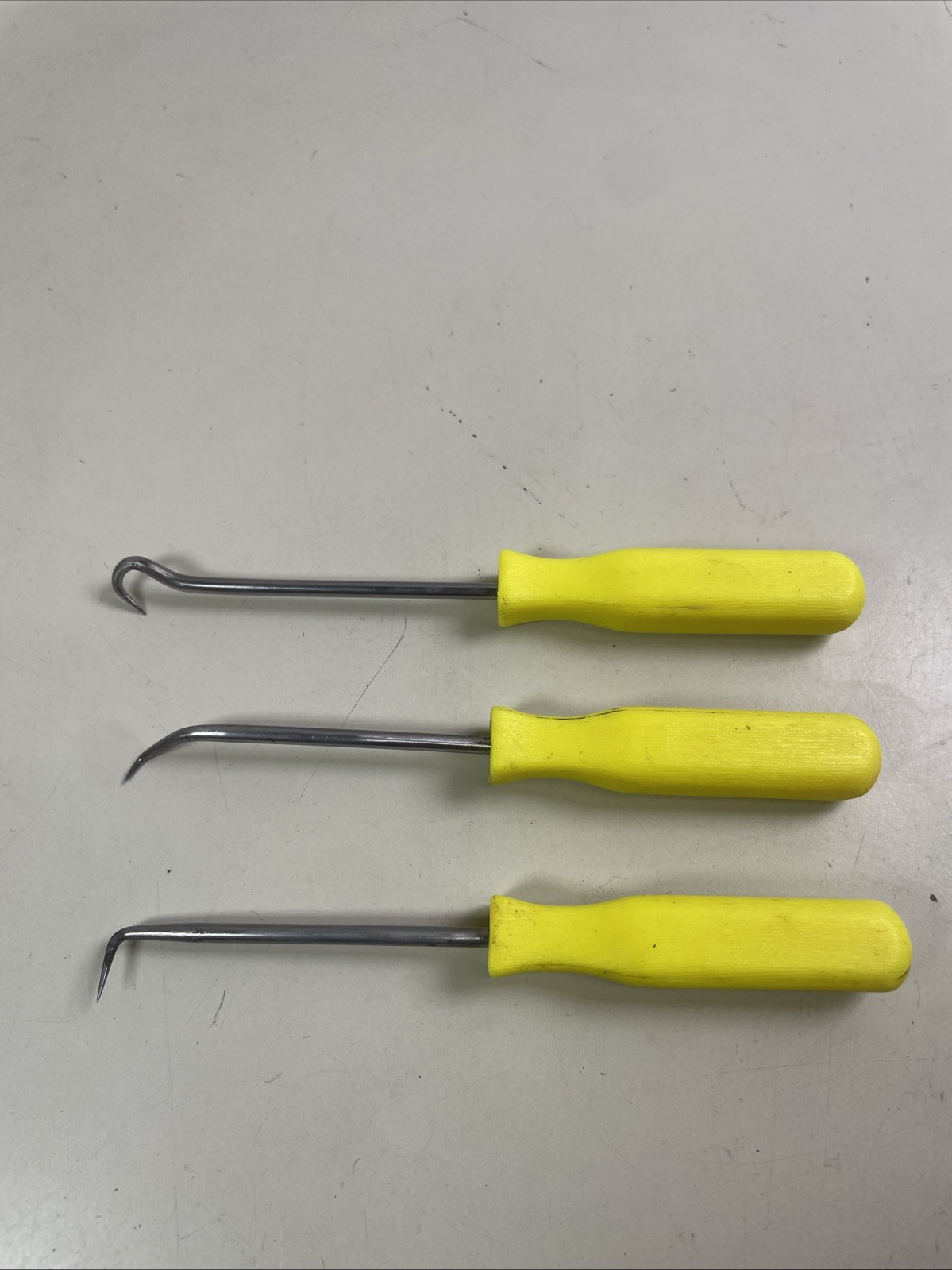 Mac Tools Yellow Handle 3 Piece Mini Pick Set PS22Y PS23Y PS24Y Good Condition
