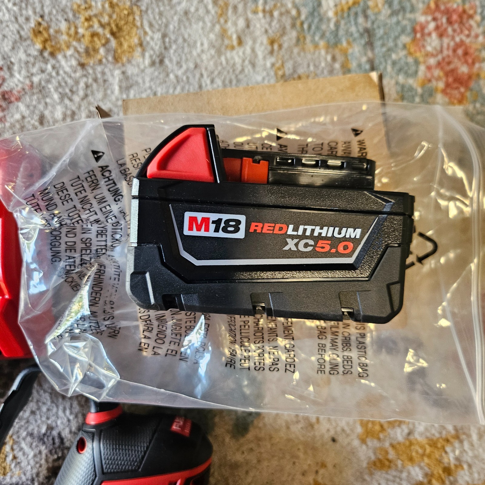 Milwaukee Electric 3004-20 M18 Fuel Hatchet 8″ Pruning Saw Battery & Charger NEW