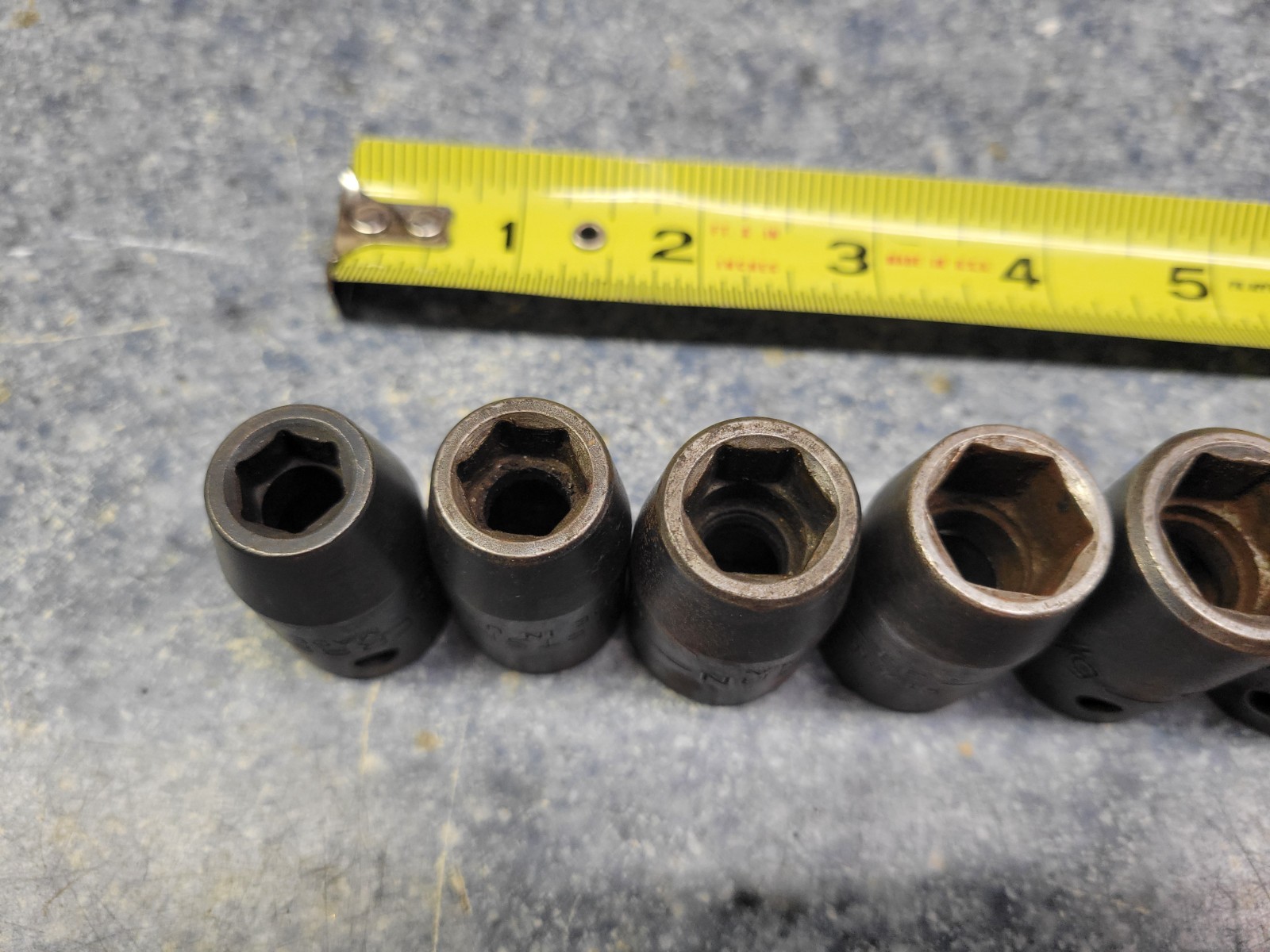 Craftsman USA 12-Piece 1/2″ Drive 6-Point Impact socket Set 3/8 – 1-1/16