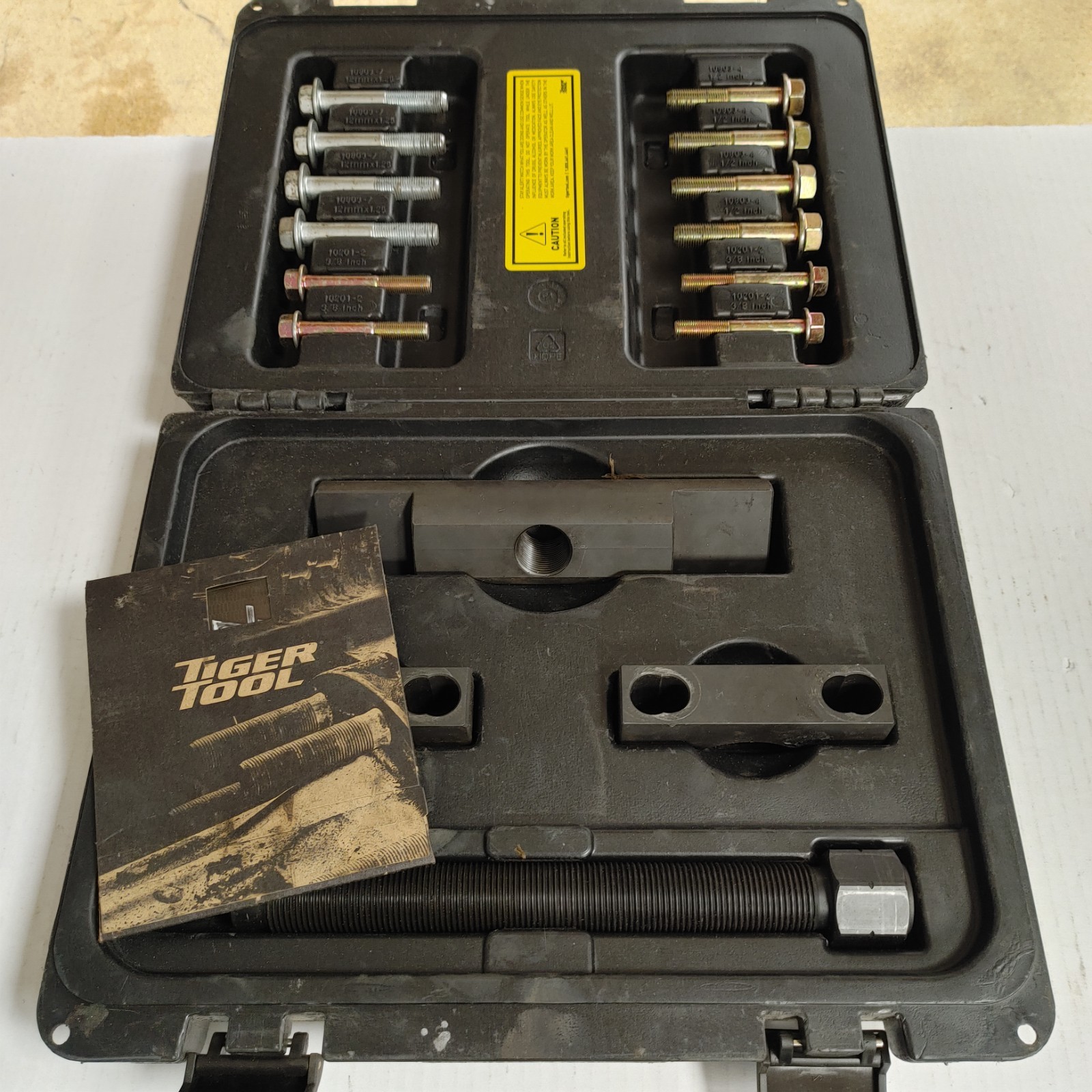 Tiger Tool Heavy Duty Yoke Puller 10803