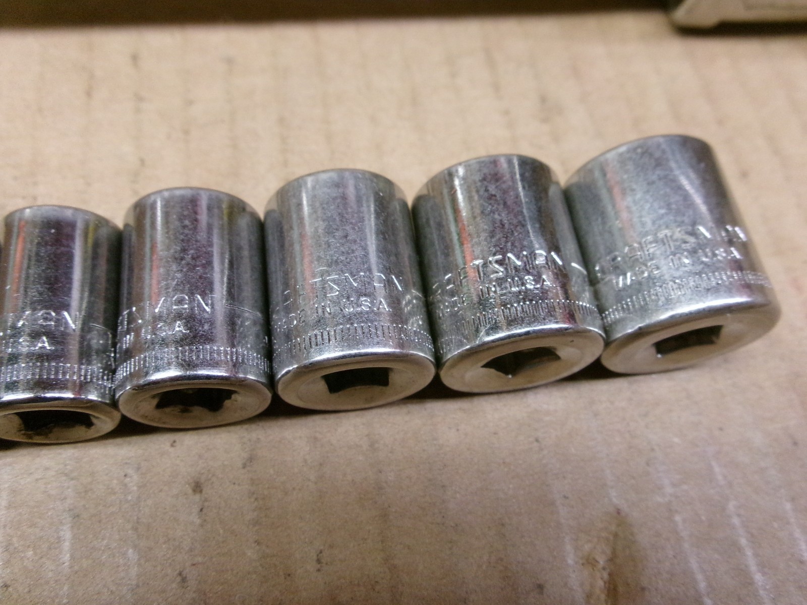 Craftsman USA 12-Piece 1/4″ Drive 6-Point Metric Socket Set 4-14 MM G Series
