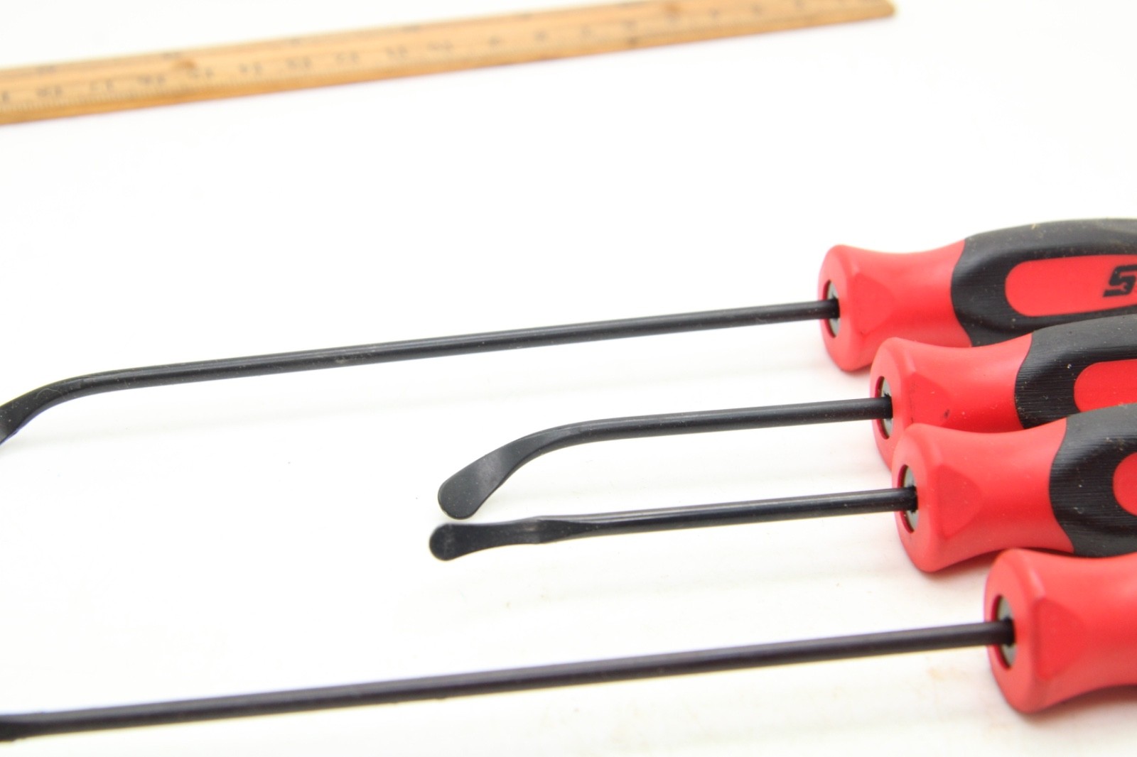 Snap-on Tools SGSR104AR 4 Piece Seal Removal Set Red/Black Soft Grip USA