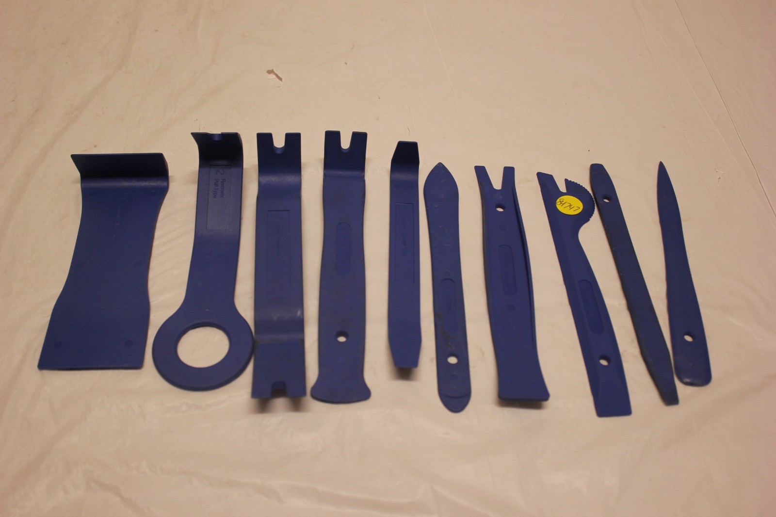 Cornwell Tools HRC6642 Upholstery Trim Panel Remover Pry Tool Kit Missing One C2