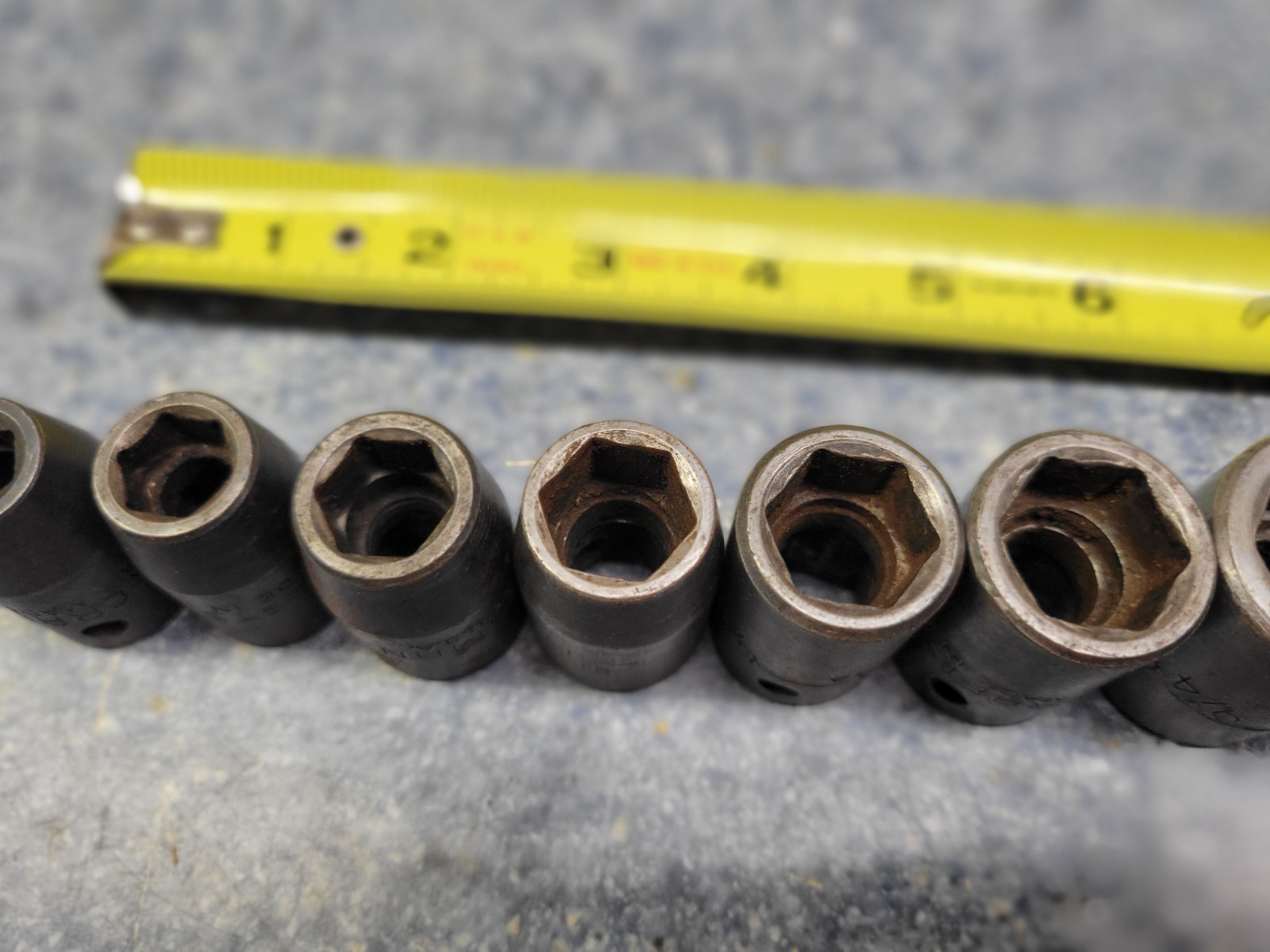Craftsman USA 12-Piece 1/2″ Drive 6-Point Impact socket Set 3/8 – 1-1/16
