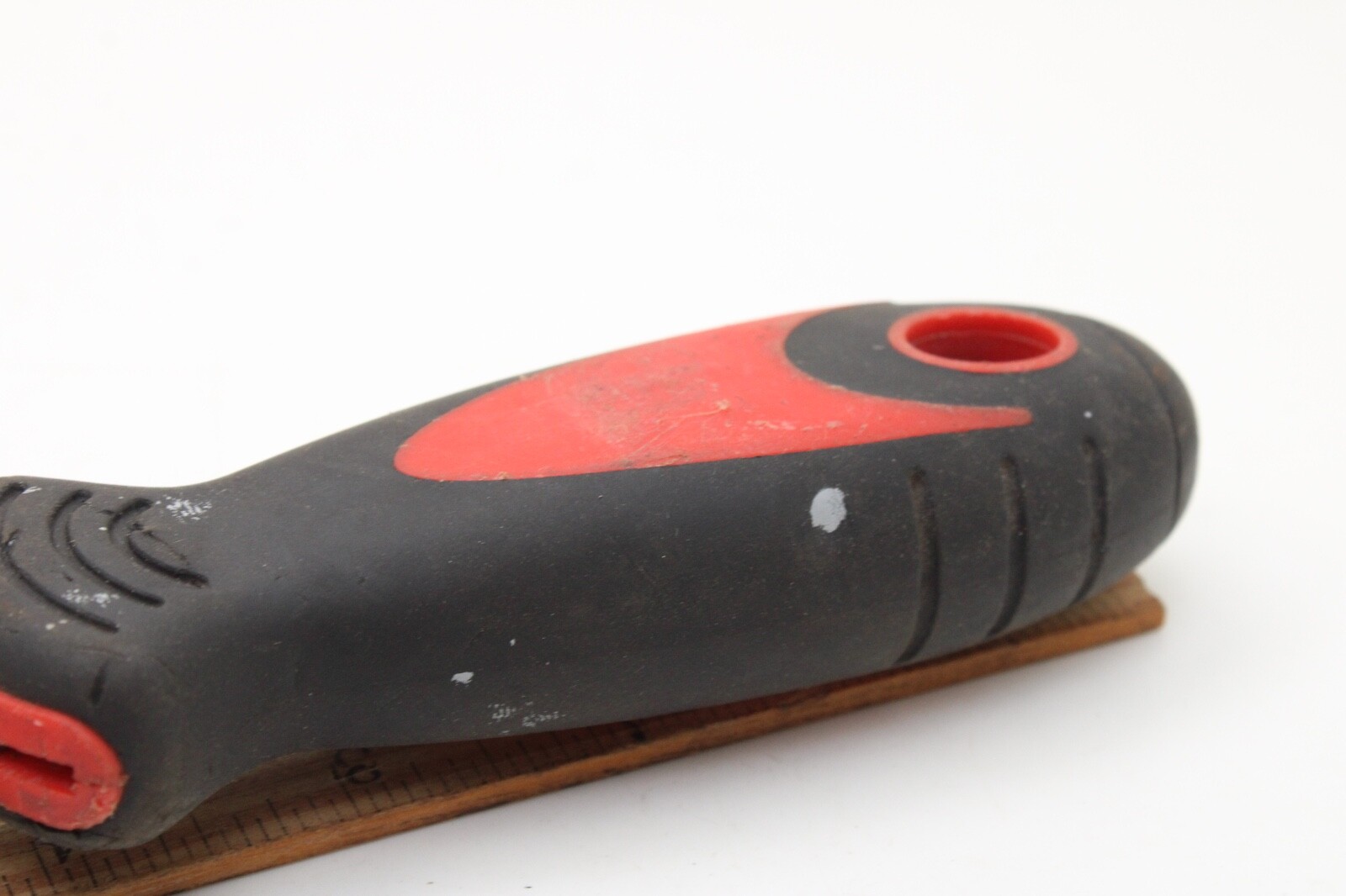 Mac Tools UT17 Upholstery Tool 8″ Long Red Black Soft Grip Handle USA