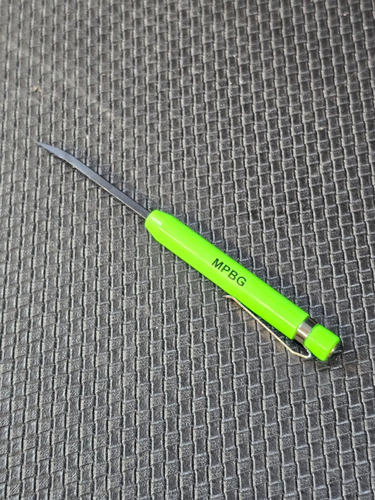 VIM Tools GREEN Mini Pocket Pry Bar Set w/Pocket Clip & Magnet MPBG