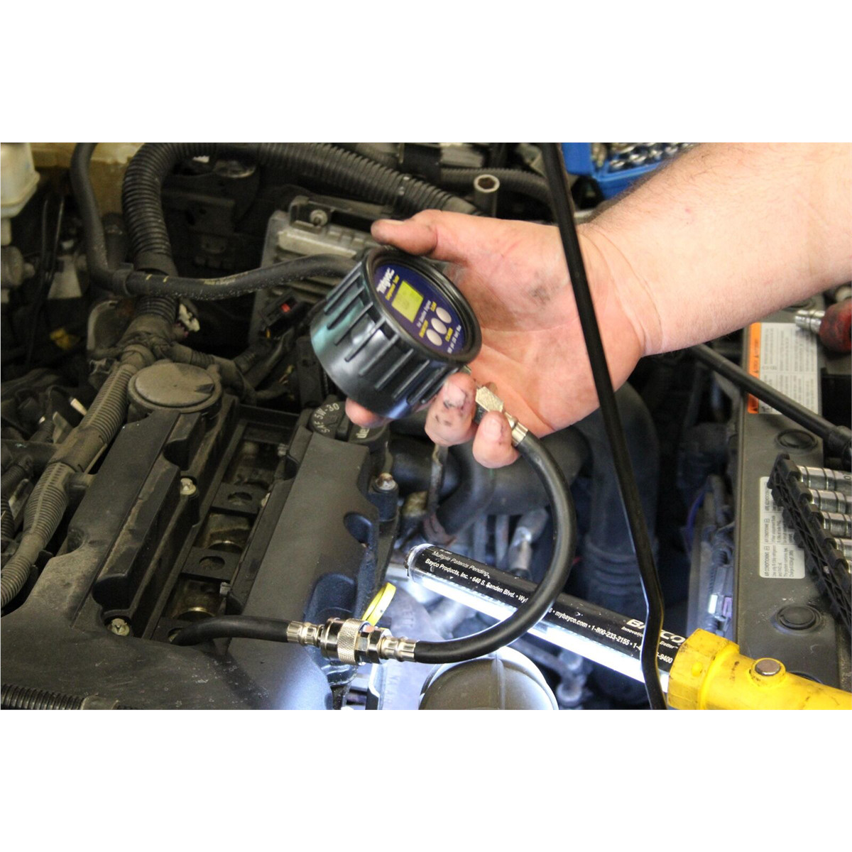 Mityvac MV5532 Digital Gasoline Engine Compression Test Kit, 9 Volt, BAR and kPa