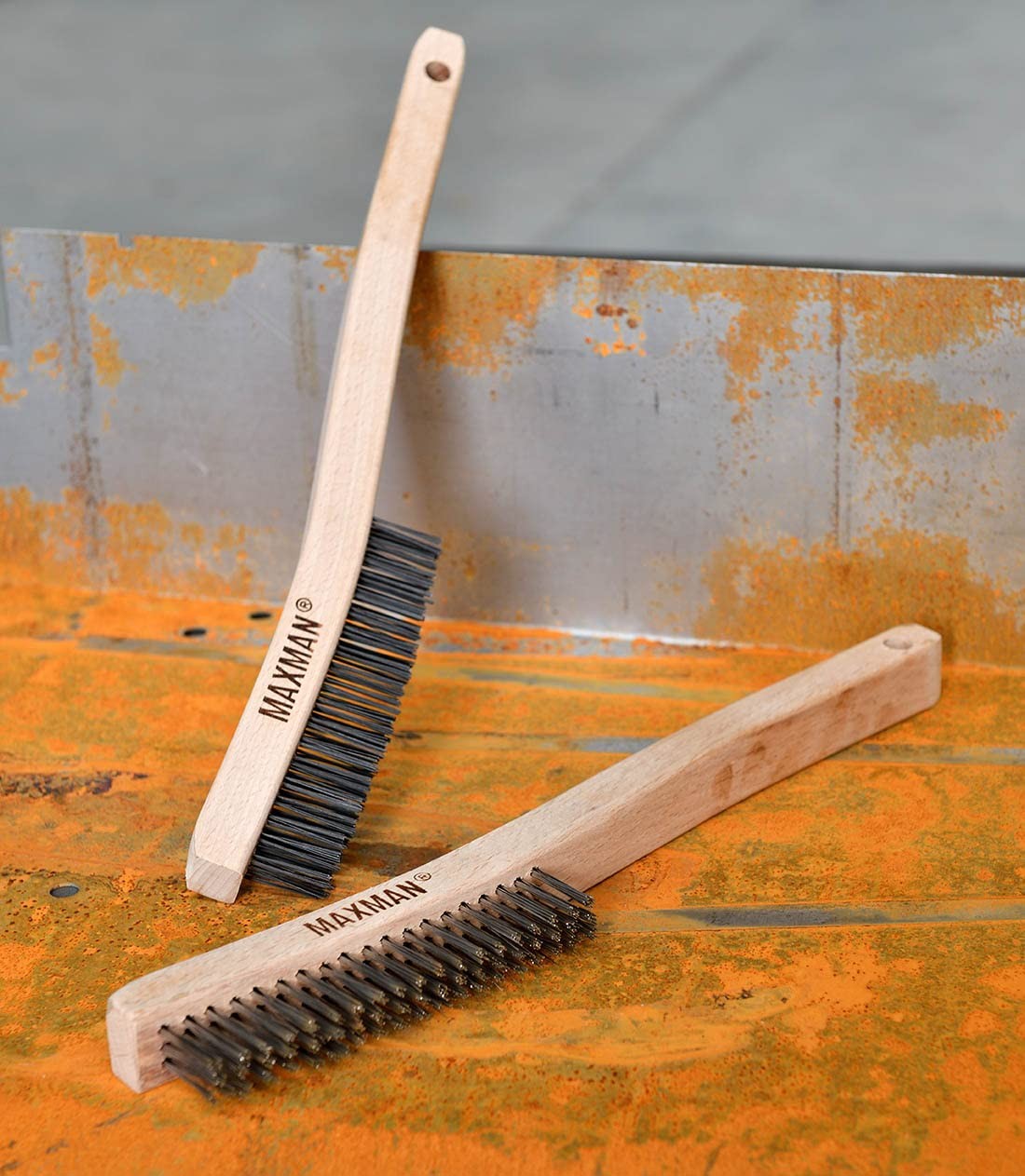 MAXMAN Wire Brush, Heavy Duty Carbon Steel and Medium, Black silver
