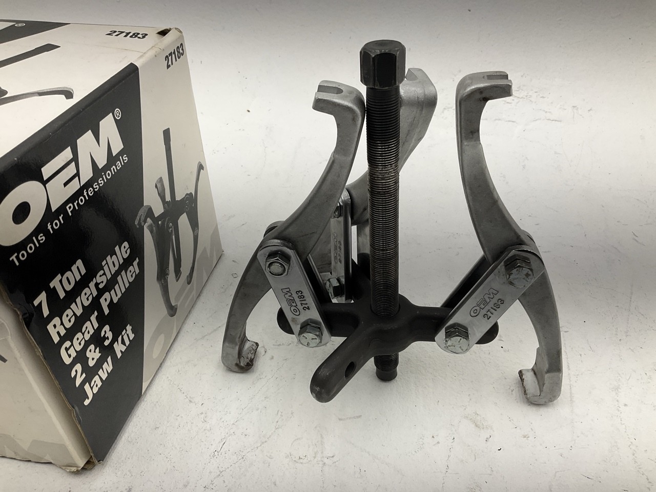 USED #26 – OEM Tools 27183 Reversible Puller, 2 & 3 Jaw, 7-Ton, 7″ Spread