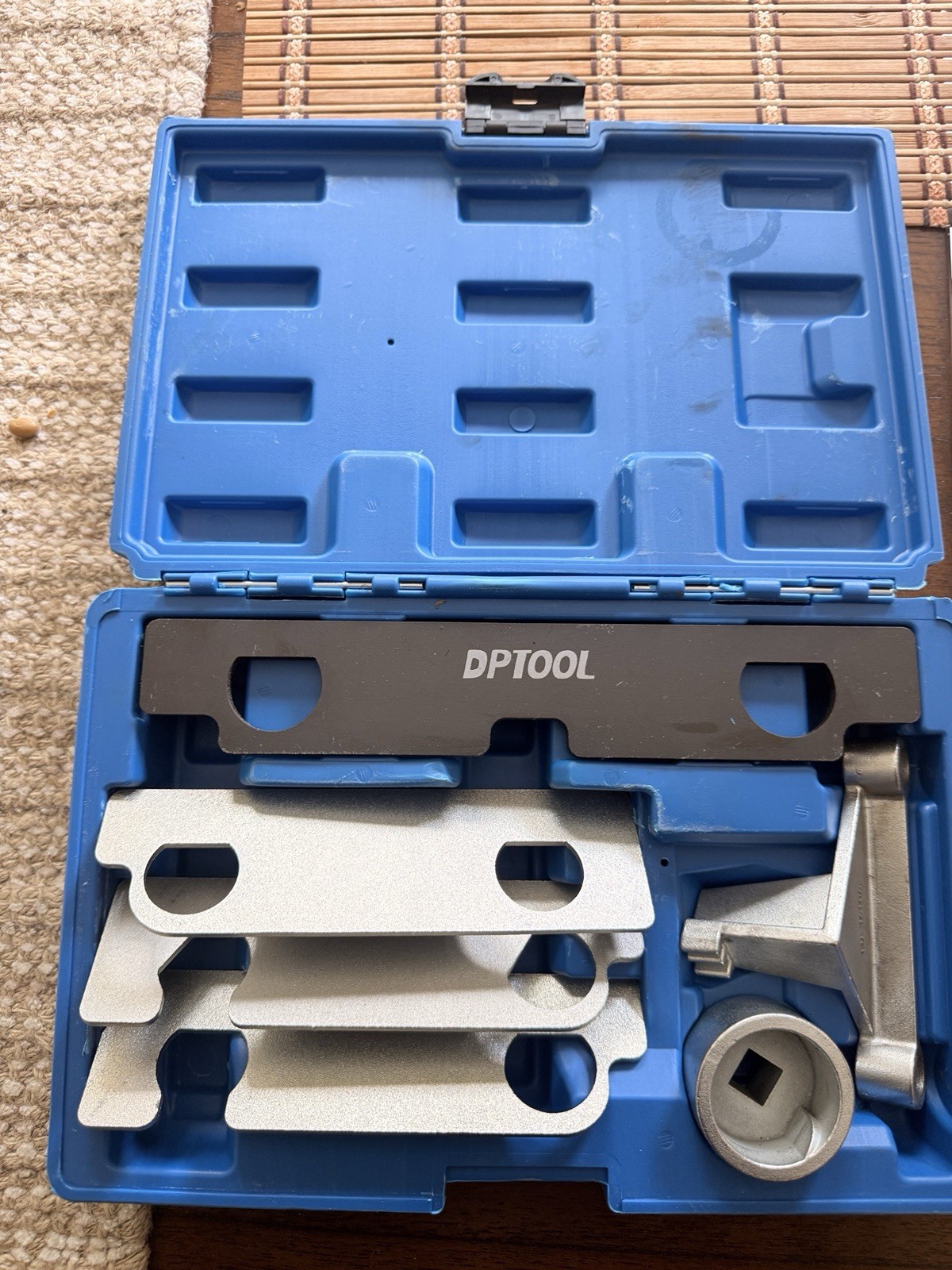 Camshaft Retaining and Alignment Timing Tool Kit, Compatible with GM GMC Cadi…