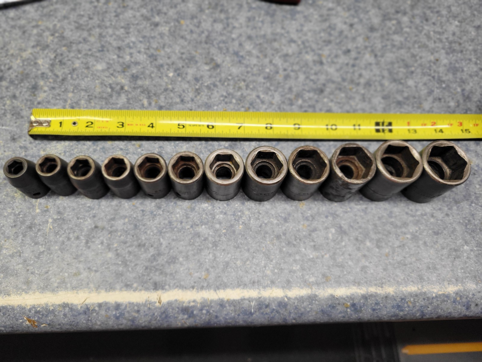 Craftsman USA 12-Piece 1/2″ Drive 6-Point Impact socket Set 3/8 – 1-1/16