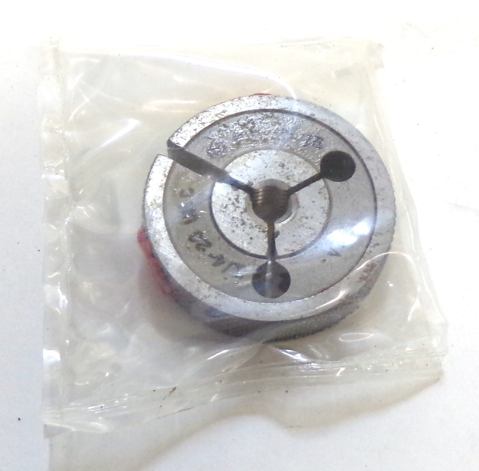 VAN KEUREN THREAD RING 1/4-20 UNC GO P.D. 2175
