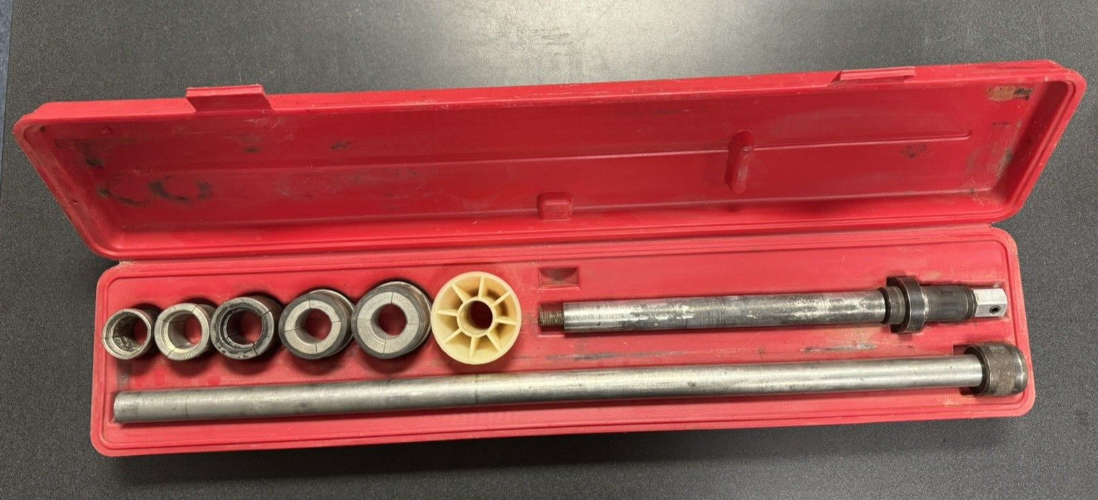 Lisle 18000 Cam Tool In Nice Hard Case