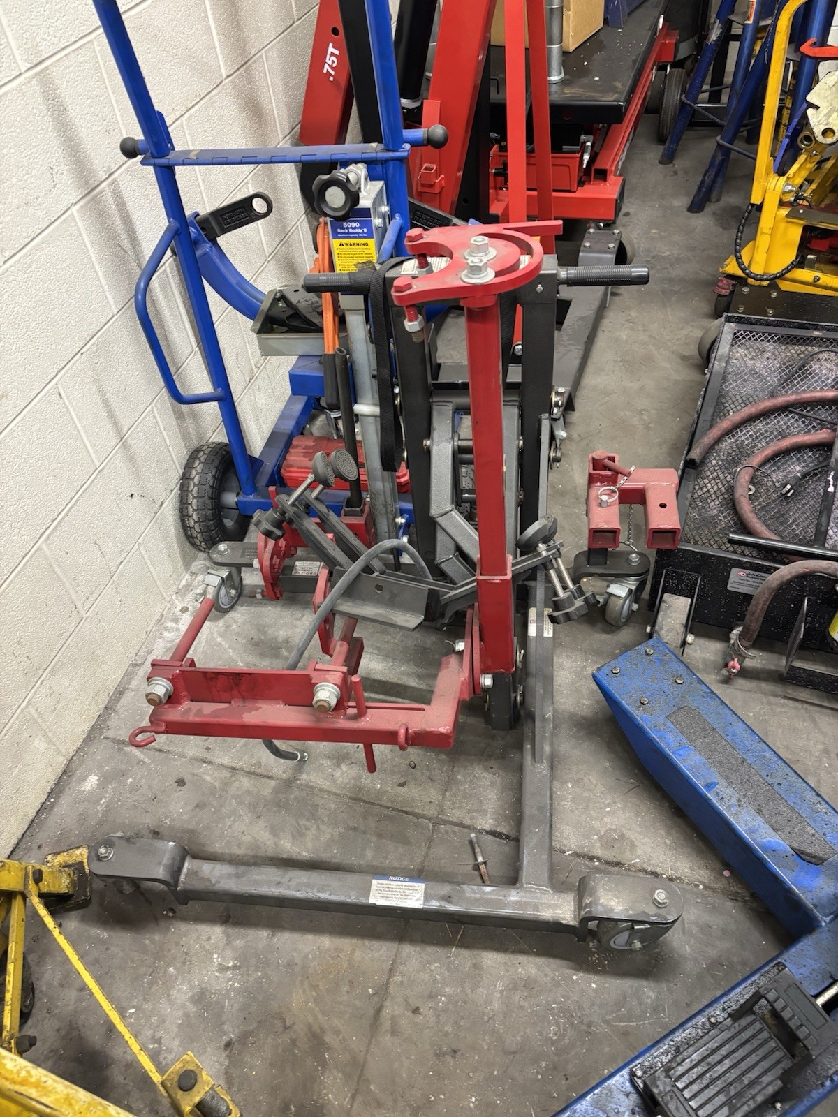 Gray Manufacturing DBD-200 Disc Brake Dolly