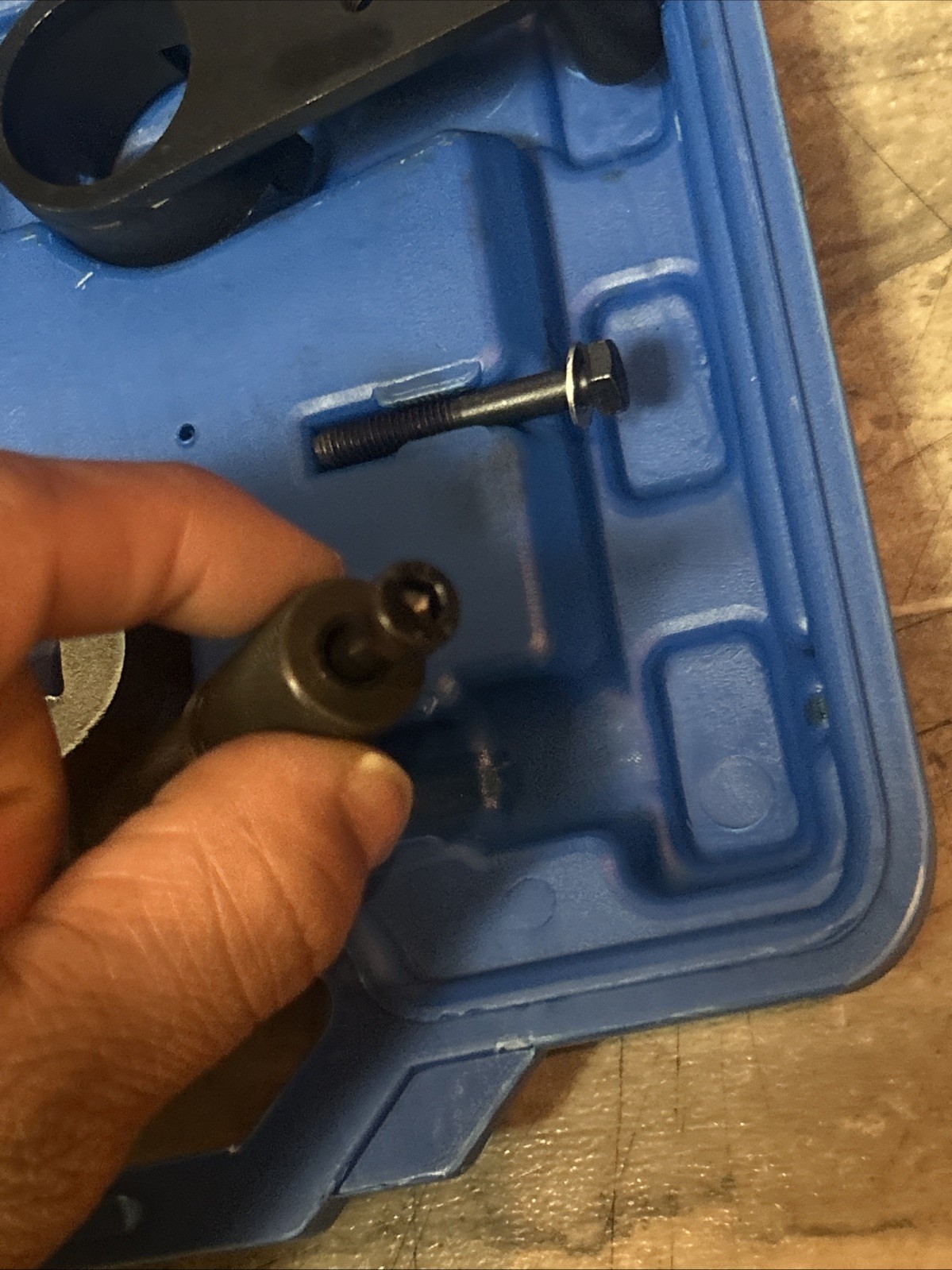 Car Engine Timing Crank Locking Lock Repair Tool For 2.8L VM9991 VM9992 EN-50029
