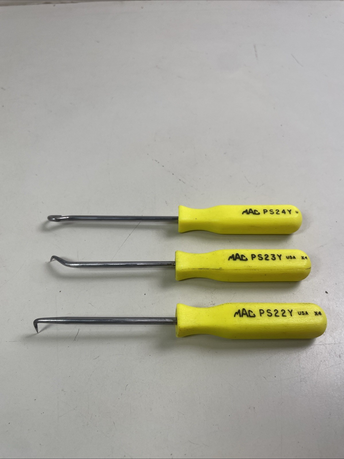 Mac Tools Yellow Handle 3 Piece Mini Pick Set PS22Y PS23Y PS24Y Good Condition