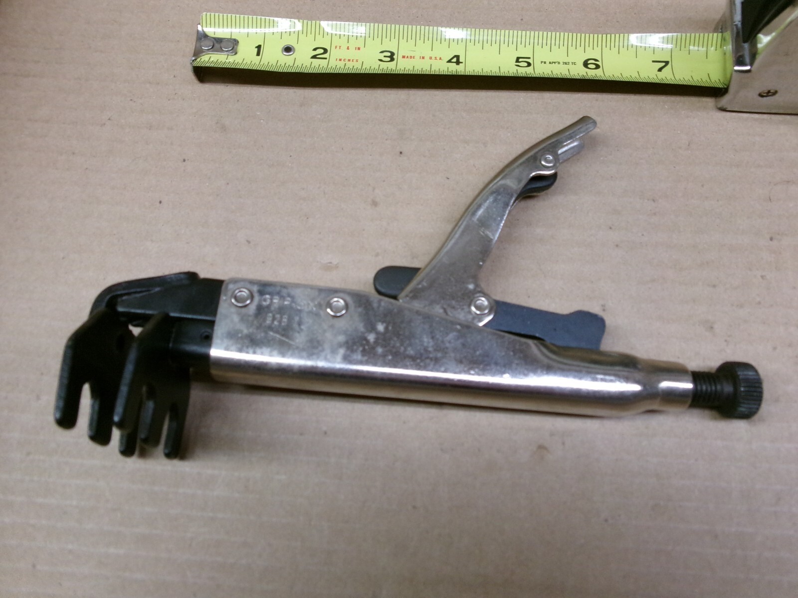 Grip-On 7″ “M” Shaped Axial Locking Chrome Pliers No 92807