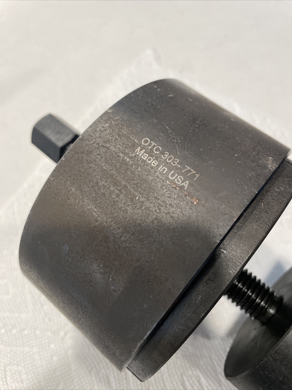 Ford OTC 303-771 6.0L Diesel Crankshaft Rear Wear Ring Remover Tool F-250 F-350
