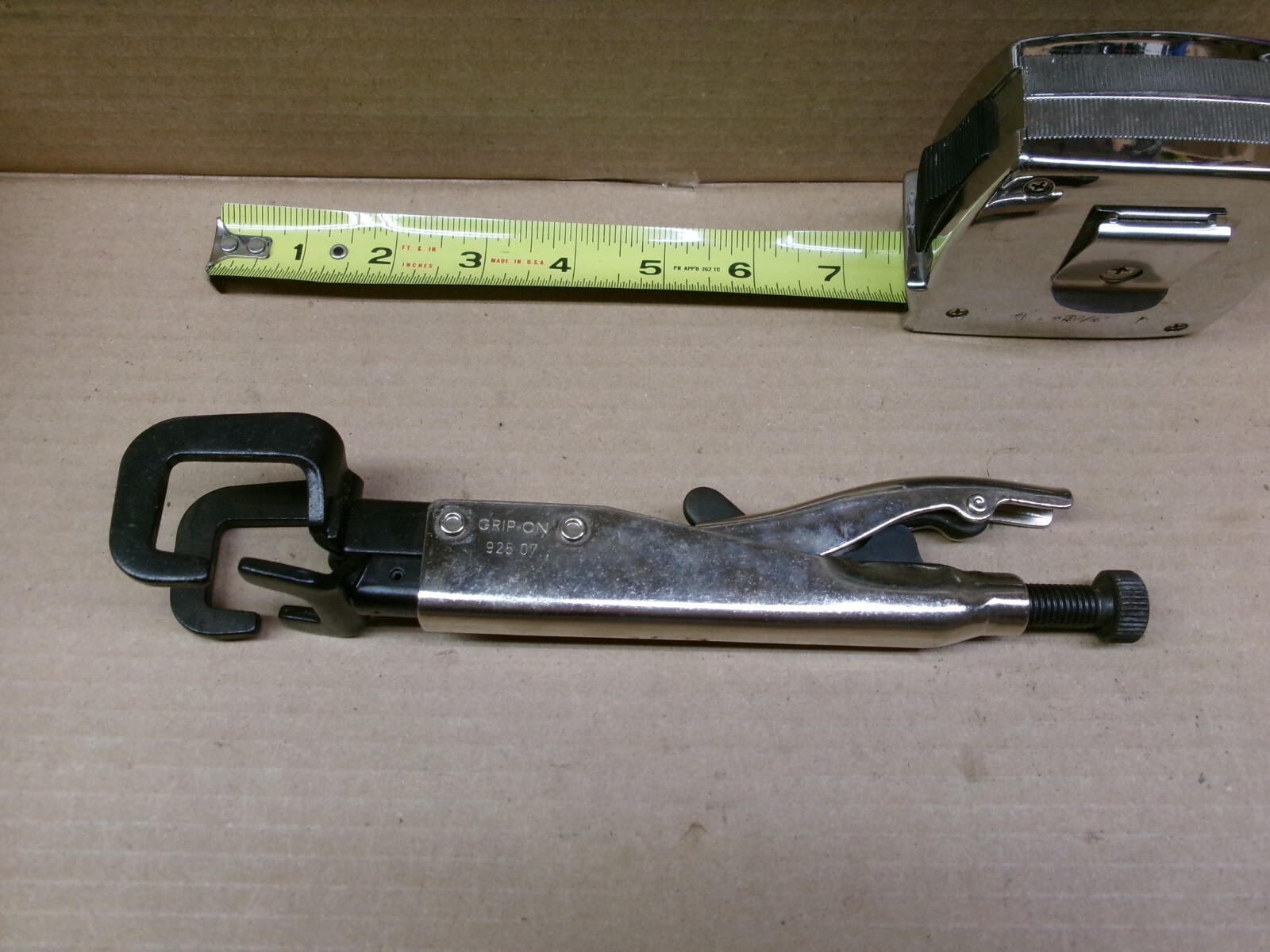 Grip-On 9″ Axial Locking Chrome Pliers No 92507