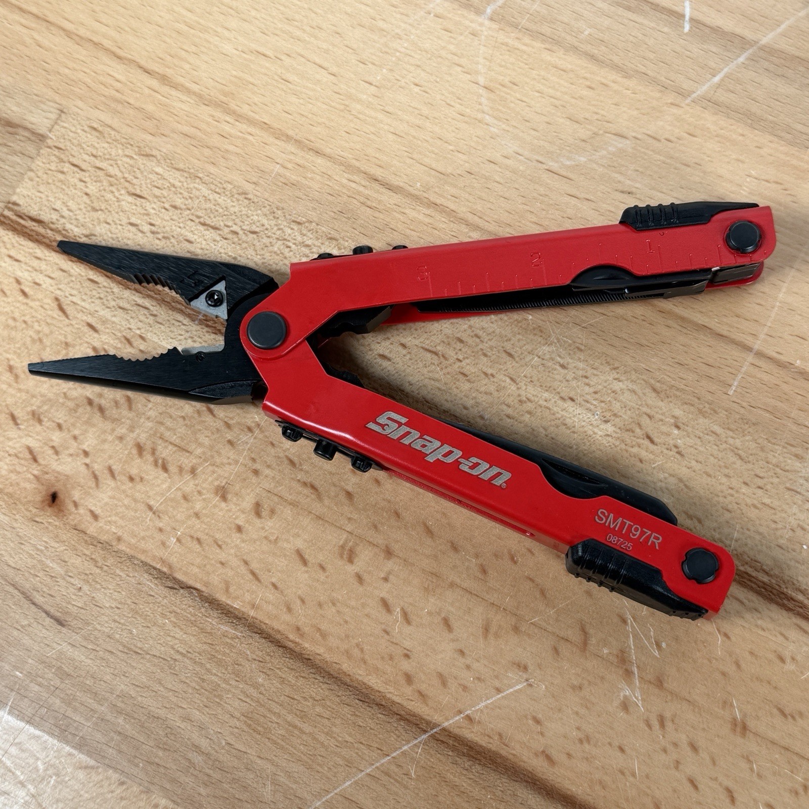 Snap On Tools SMT97R Red Powder Coated Stainless Steel Gerber Multi Tool NEW