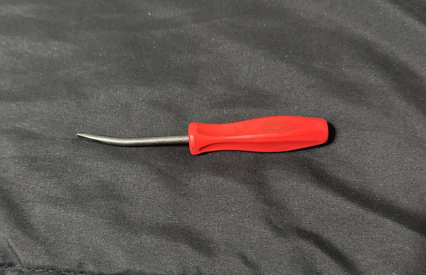 Snap-on Tools USA NEW RED 5″ Length Angle Tip Mini Pocket Prybar PBMB5