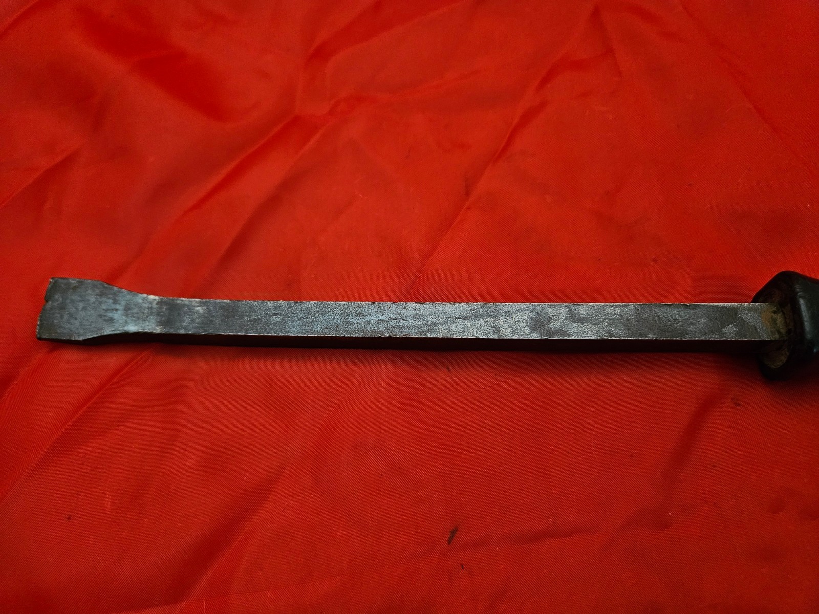Snap-on SPB12 11.25″ Curved Head Pry Bar Prybar Black Hard Handle USA S17