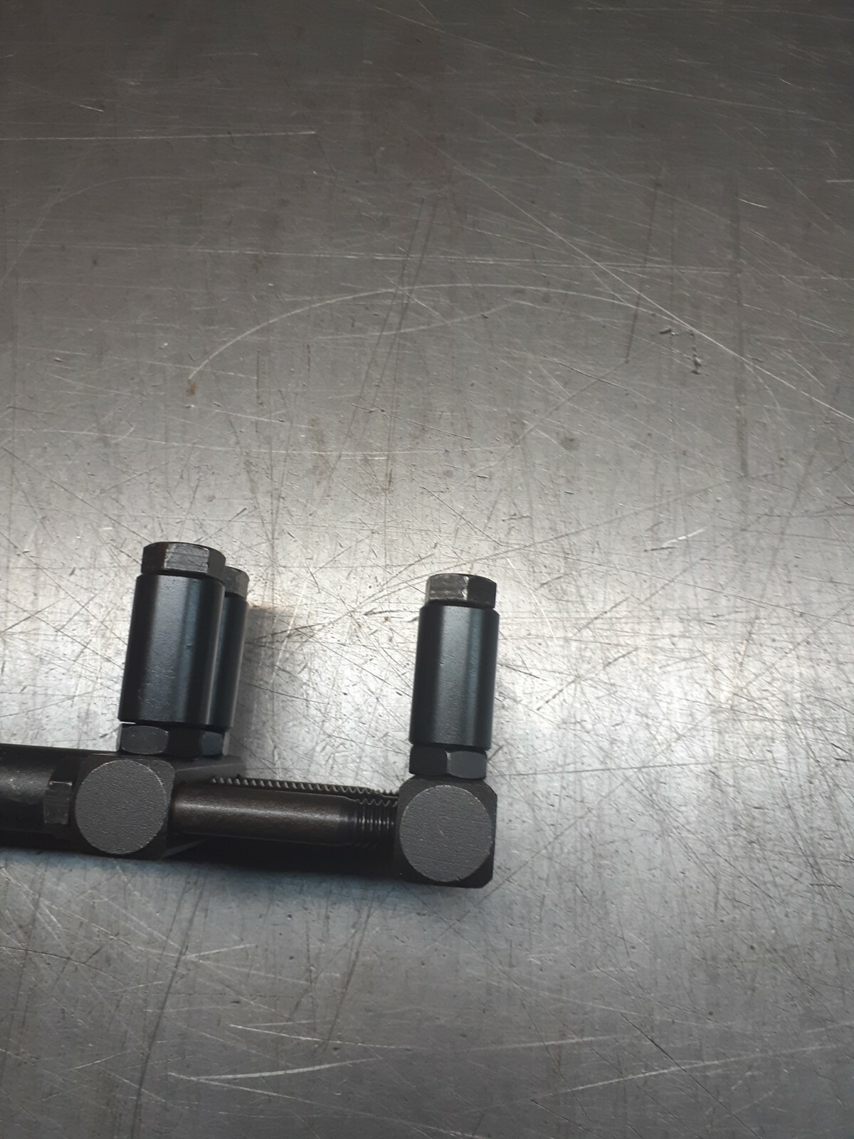 WHITE USA Tail Pipe Expander 1-3/4″ TO 2-3/4″ PE2424