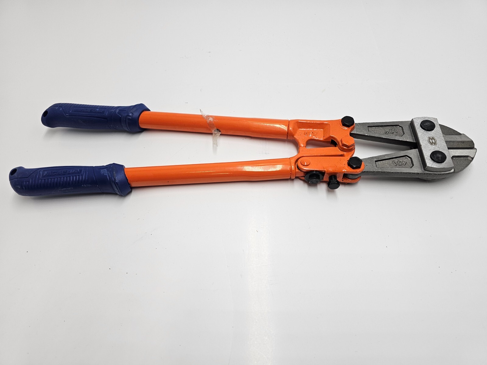 Wadfow 18″ Medium Size Bolt Cutter Soft Grip Rubber Ergonomic Handle Cutter 450