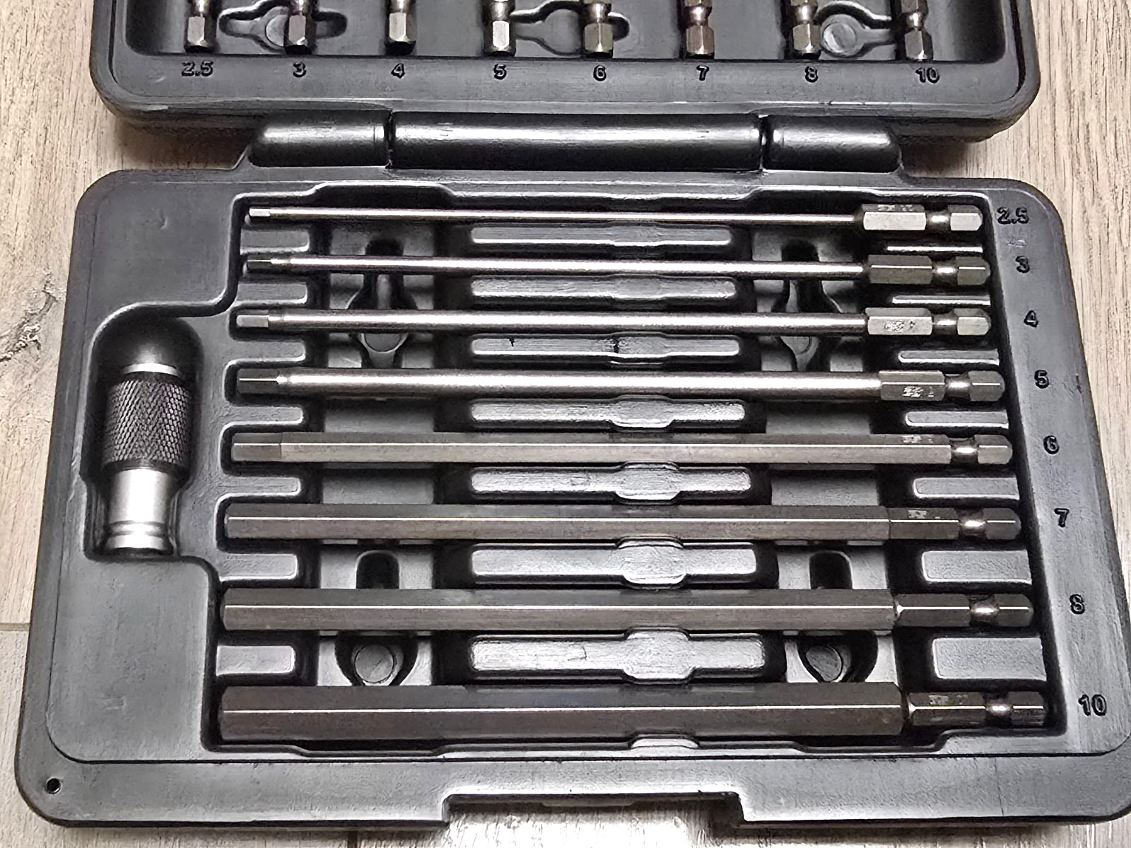 VIM Tools 18pc 1/4″ Hex Shank Metric Hex Power Drive Impact Bit Set #PDM100