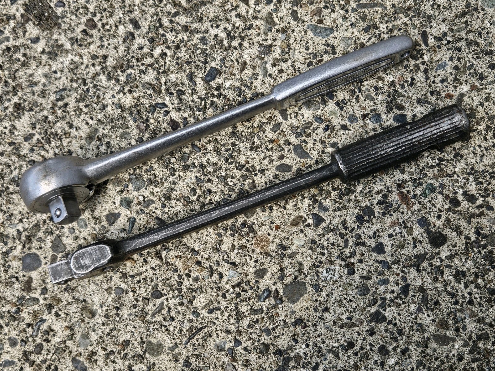 Vtg Wizard H2833 1/2 Ratchet & OTC Owatonna 1/2″ Drive Flex Head Breaker Bar USA