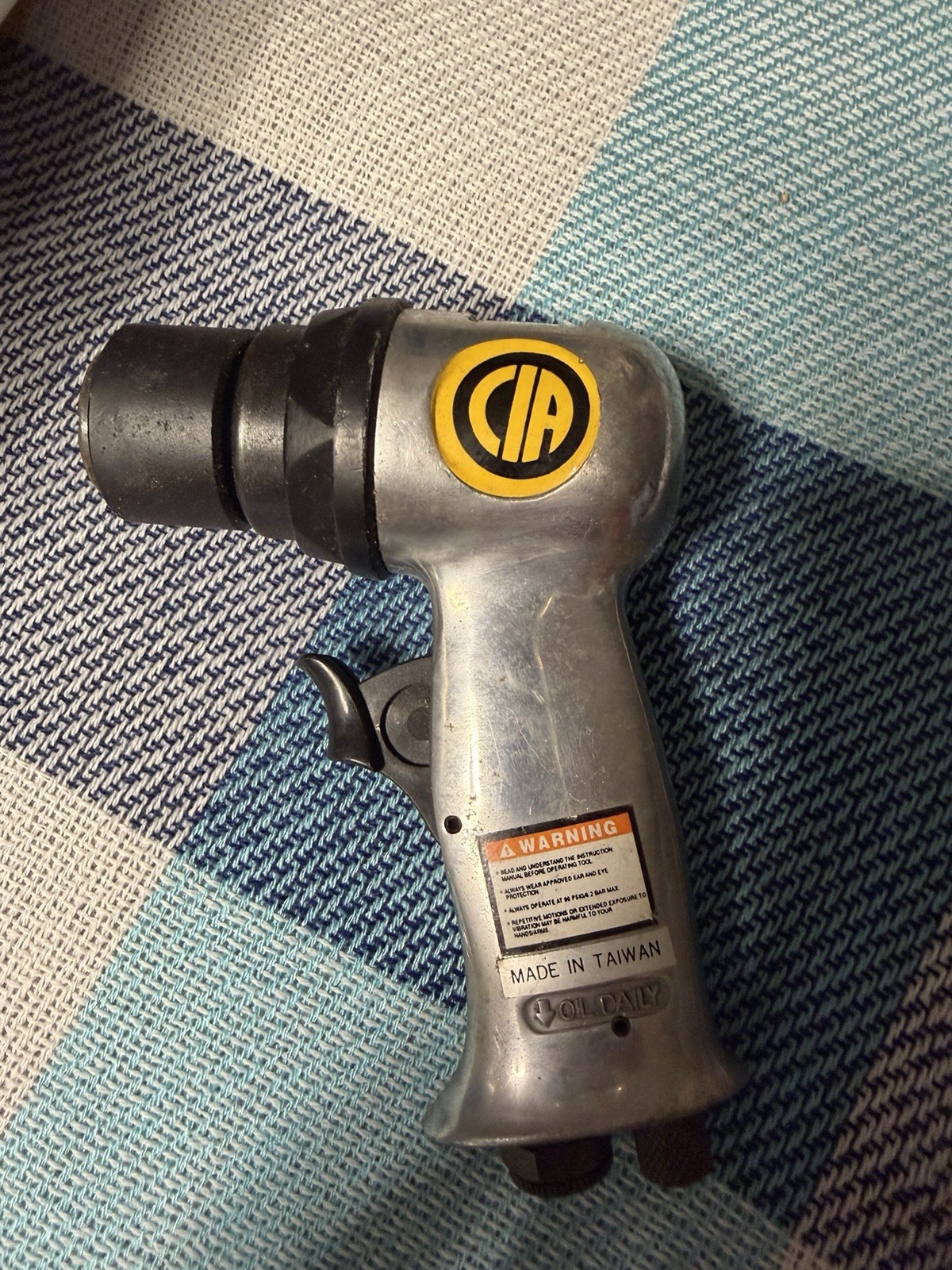 Columbia International Air CIA Model 365 – 5” Pneumatic High Speed Angle Sander