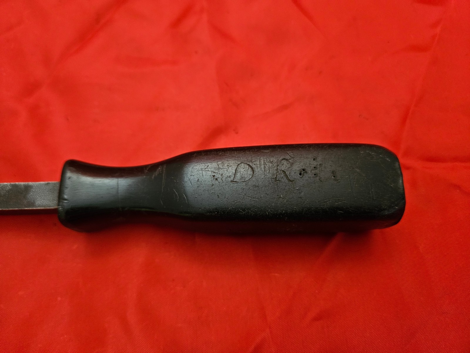 Snap-on SPB12 11.25″ Curved Head Pry Bar Prybar Black Hard Handle USA S17