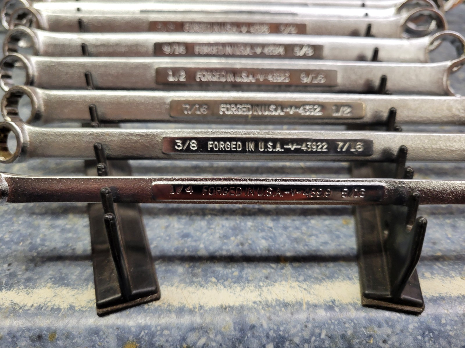 Craftsman USA 12-Piece SAE Double Box End Wrench Set 1/4″ – 1-5/16″