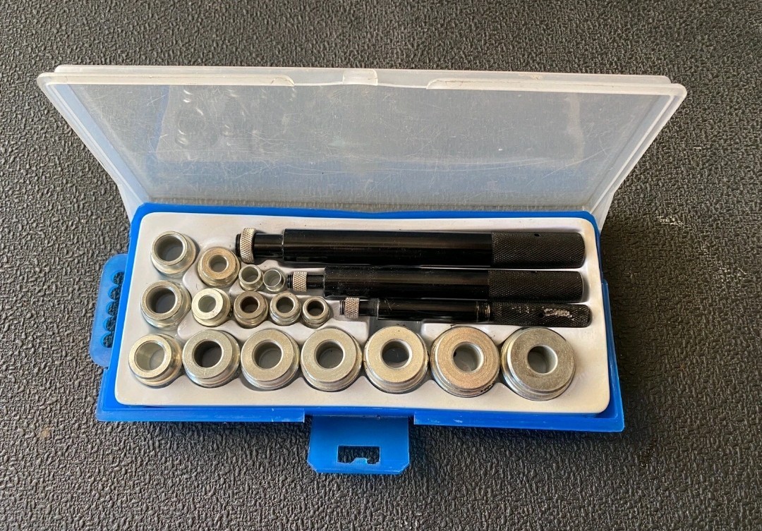 19-Piece Bushing Removing and Inserting Driver Installer Tool Set 3/8″ to 1-3/8″