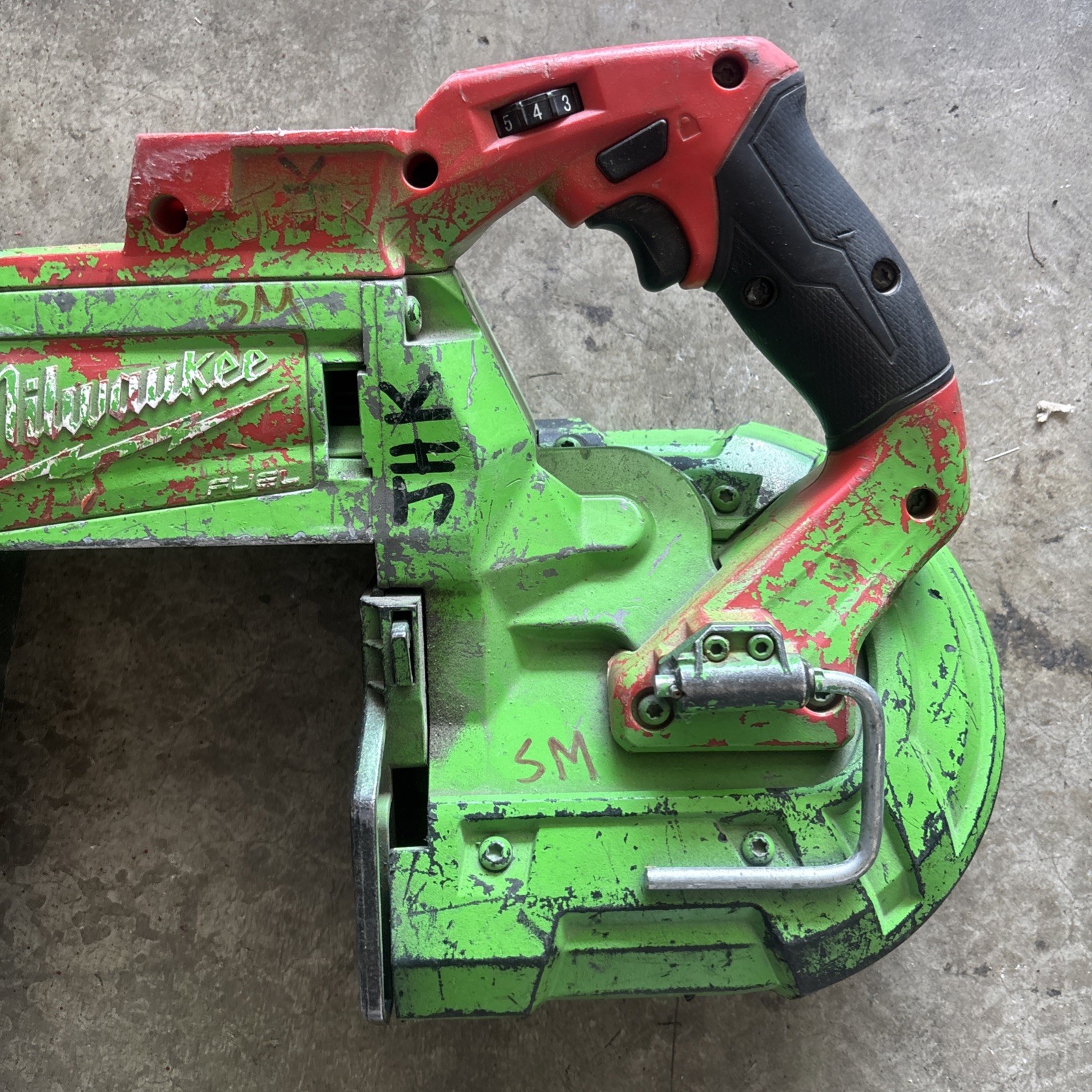 Milwaukee 2729-20 M18 FUEL CORDLESS DEEP CUT BandSAW -BARE TOOL READ