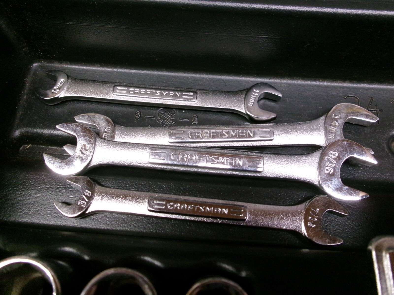 Craftsman USA 117 Piece Mechanic Tool Set with Case No 34117