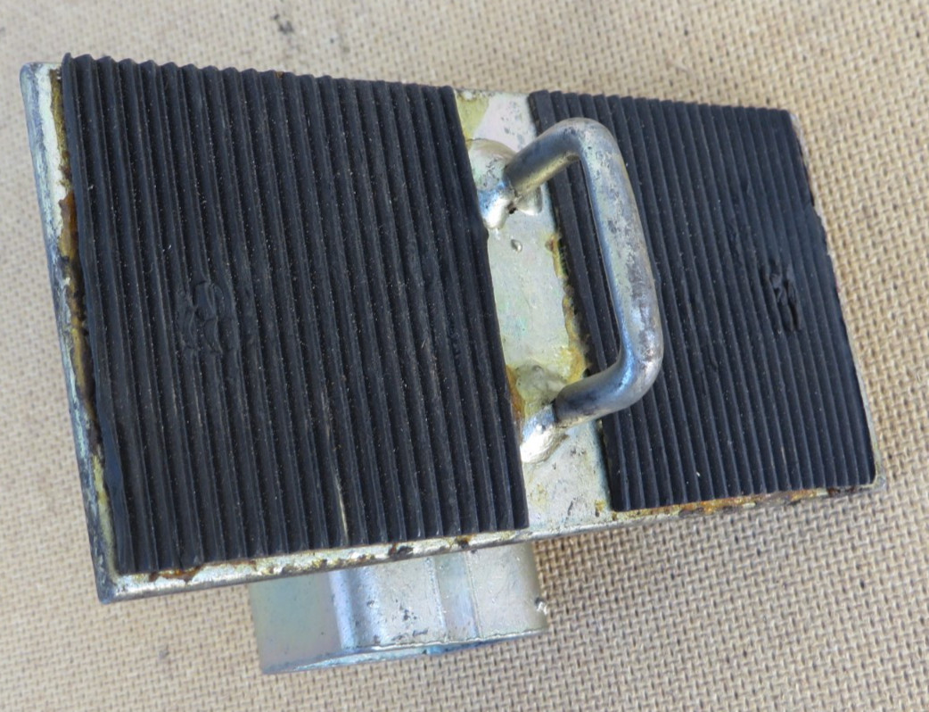 MAC Tools Anchor Bracket-Body Work