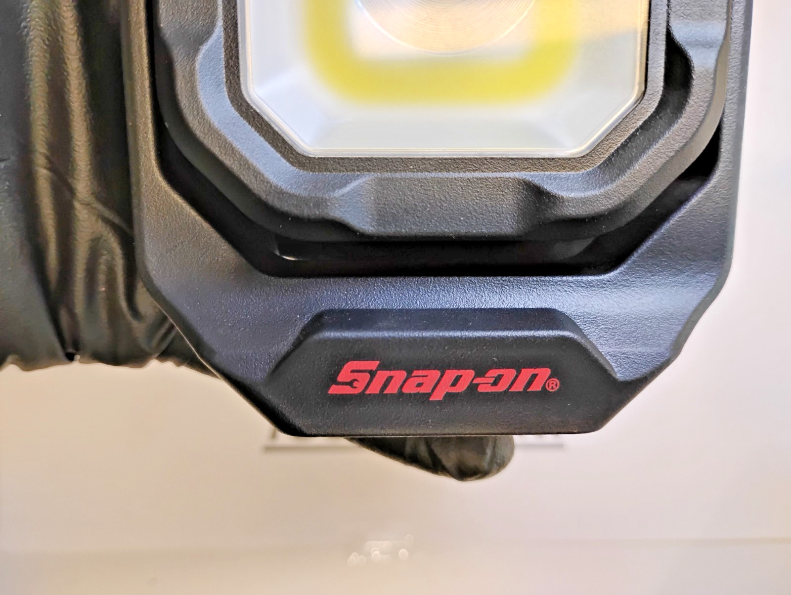 Snap-On Tools NEW ECPRM052 DUAL SOURCH PROJECT LIGHT 500 Lumen RED/BLACK RECHARG