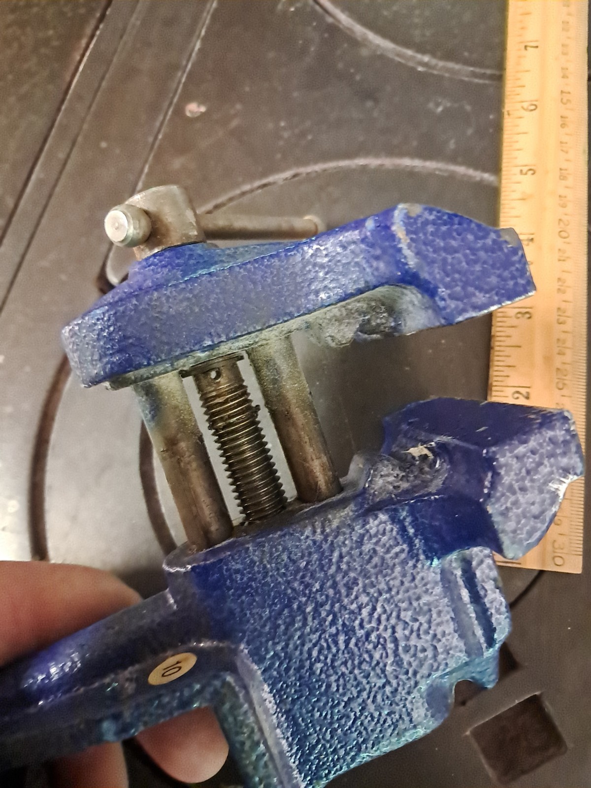 Wilton 150 Clamp-On Bench Vise, 3in Jaw Width 2.5 Jaw Opening