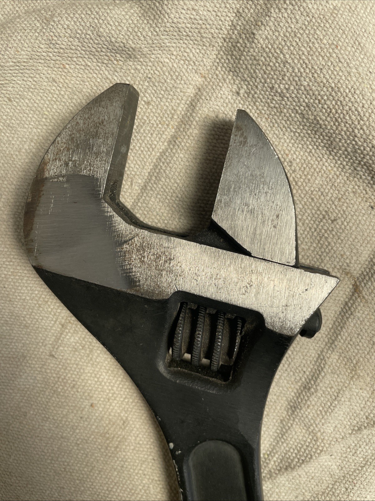 Blue-Point GAJ15A / 15″ / 375mm Adjustable Wrench