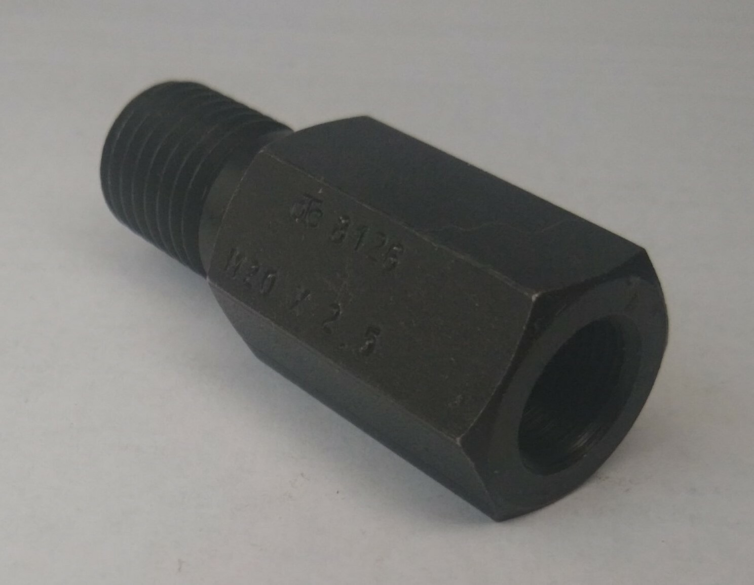 OTC® 8126 Adapter [ Female 5/8″ – 18 to Male M20 – 2.5mm ] for Push-Puller
